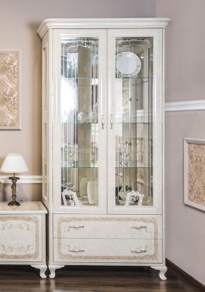 Гостиная Патрисия 2+тв+2 (крем корень глянец) в Игре - igra.ok-mebel.com | фото 3
