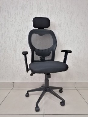 Кресло Barneo K-128 для персонала (черная ткань черная сетка) в Игре - igra.ok-mebel.com | фото