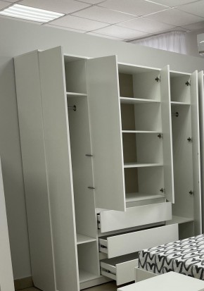 Шкаф 4-ств. с 3 ящиками "Бьянко" в Игре - igra.ok-mebel.com | фото 2